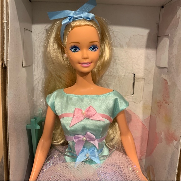 Barbie Spring Tea Party - Picture 2 of 4